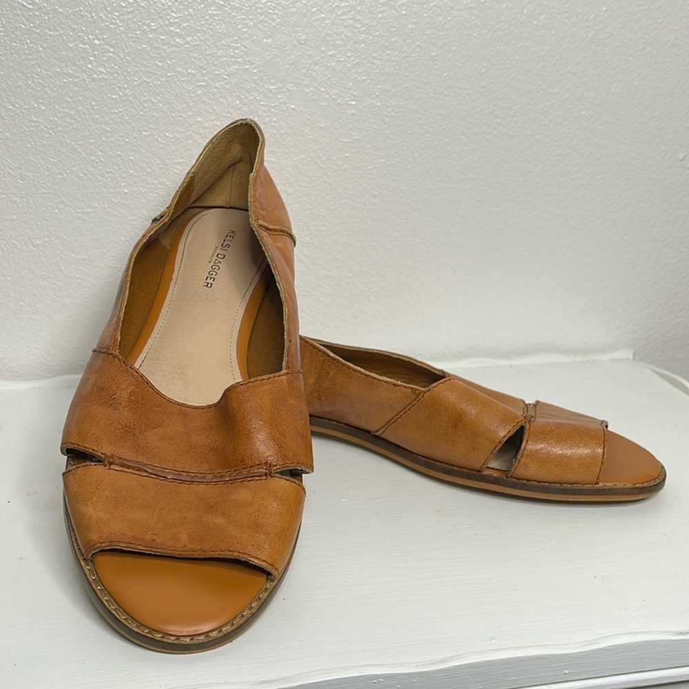 Kelsi Dagger Brown Leather Open-Toe Flats